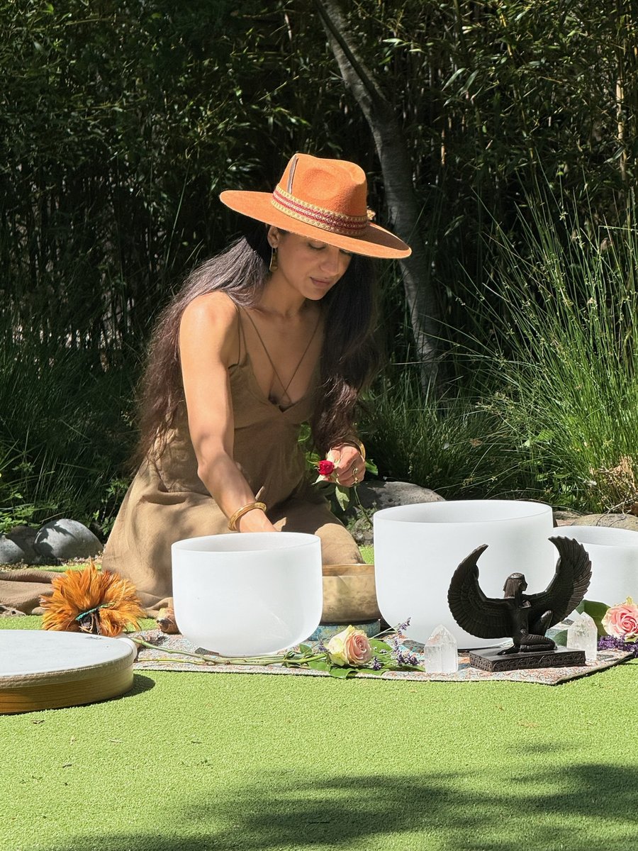 Sound healing at Wildly Rooted